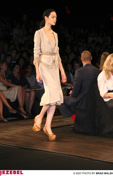 Illustration for article titled Max Azria Spring/Summer '09 Show & Scene